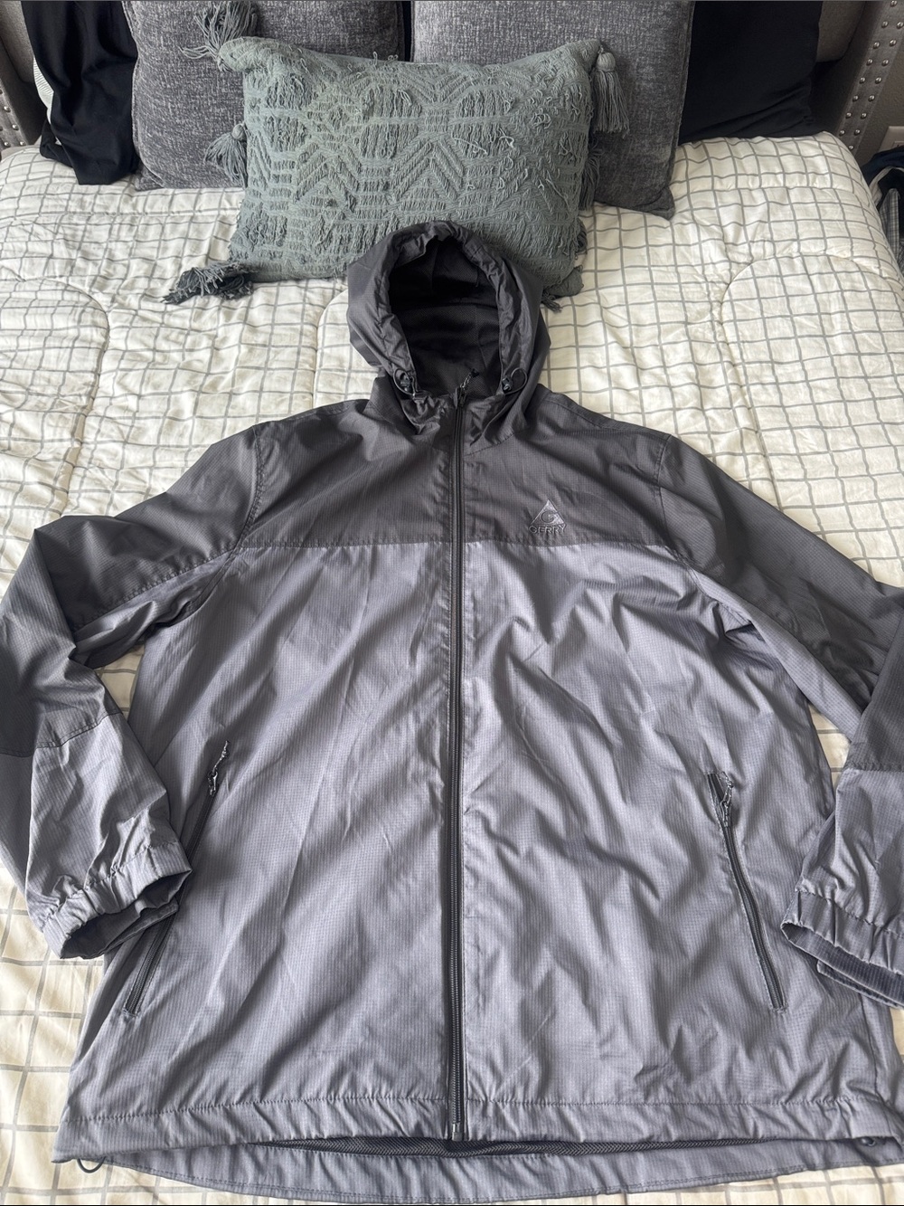 Gerry Weber Men's Hooded Windbreaker in Gray and Charcoal